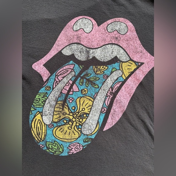 The Rolling Stones Medium floral graphic short sleeve over sized tee - Picture 3 of 4